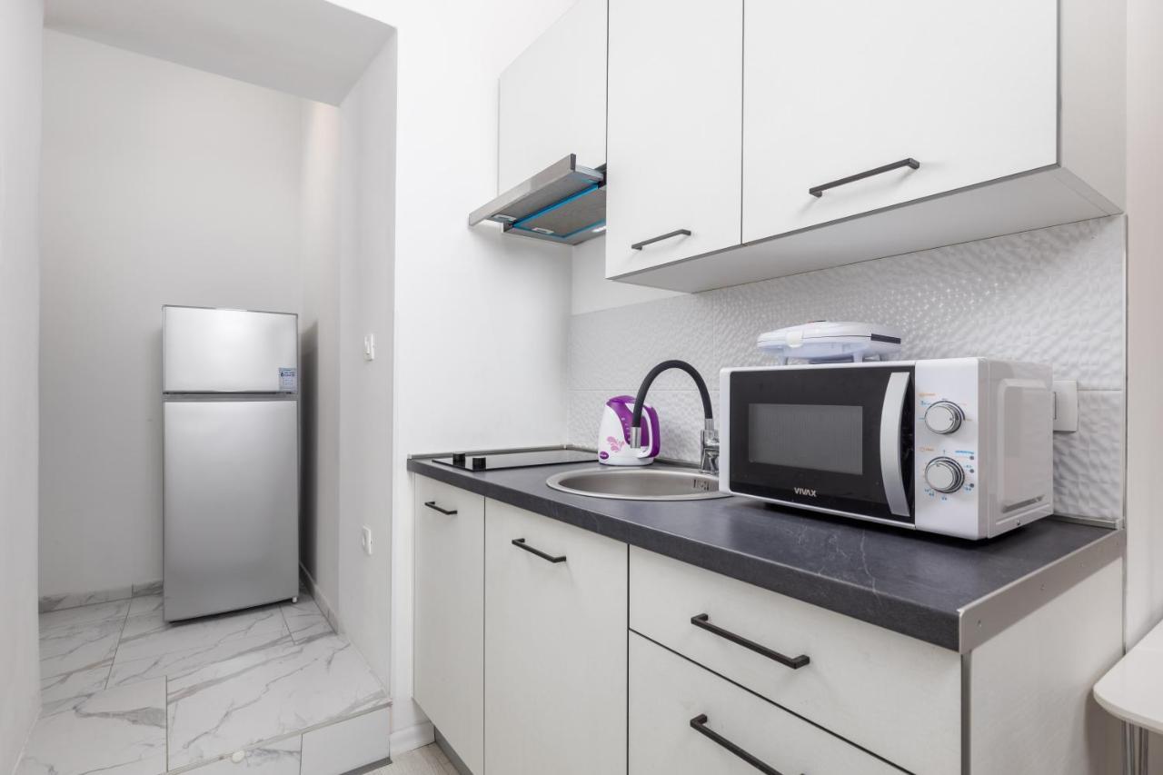 Studio Apartments Fran'S Риека Экстерьер фото